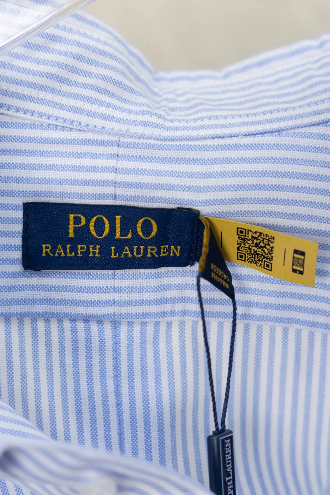 P230 Style number: JZ007 Rah Lauren striped small logo logo embroidered shirt, same style for men and women, complete with three labels, full set of packaging, official website details consistent, original pure cotton Oxford fabric material, ready-to-wear wash, skin-friendly and comfortable, classic and versatile, suitable for business and leisure, collar buttons, differentiated currency, all fabric accessories are original benchmarking, the details and craftsmanship are very good, color: gray blue, size: S M L XL
